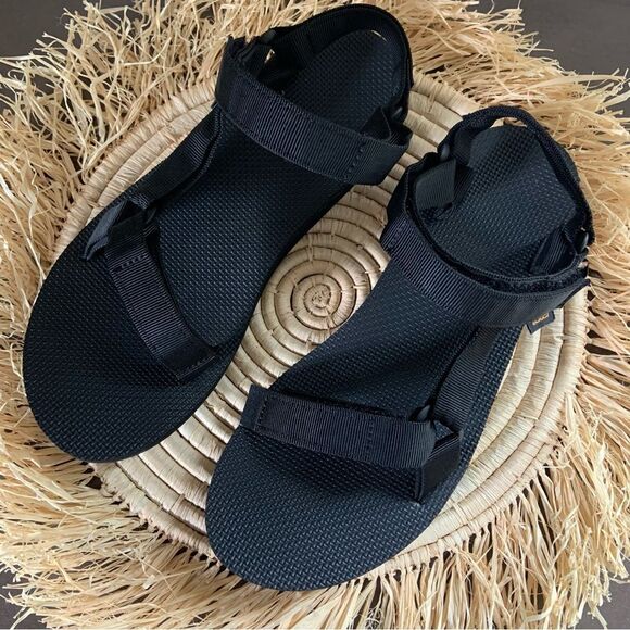 TEVA Women’s Universal Sandals Black Size 10 - Picture 1 of 12